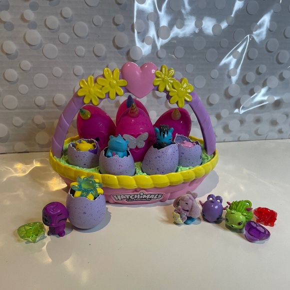 👀2 for $20- Hatchimals CollEGGtibles 🪺Basket - Picture 1 of 15